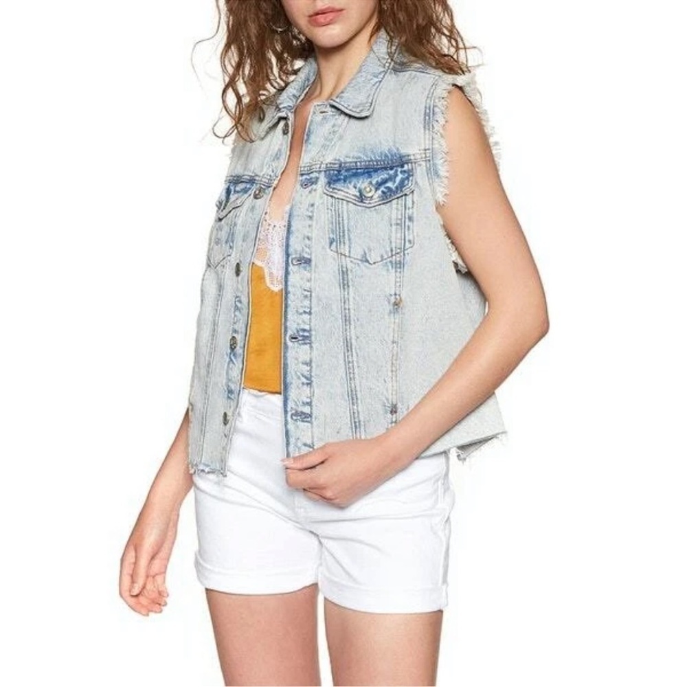 Free People - Picture 5 of 8